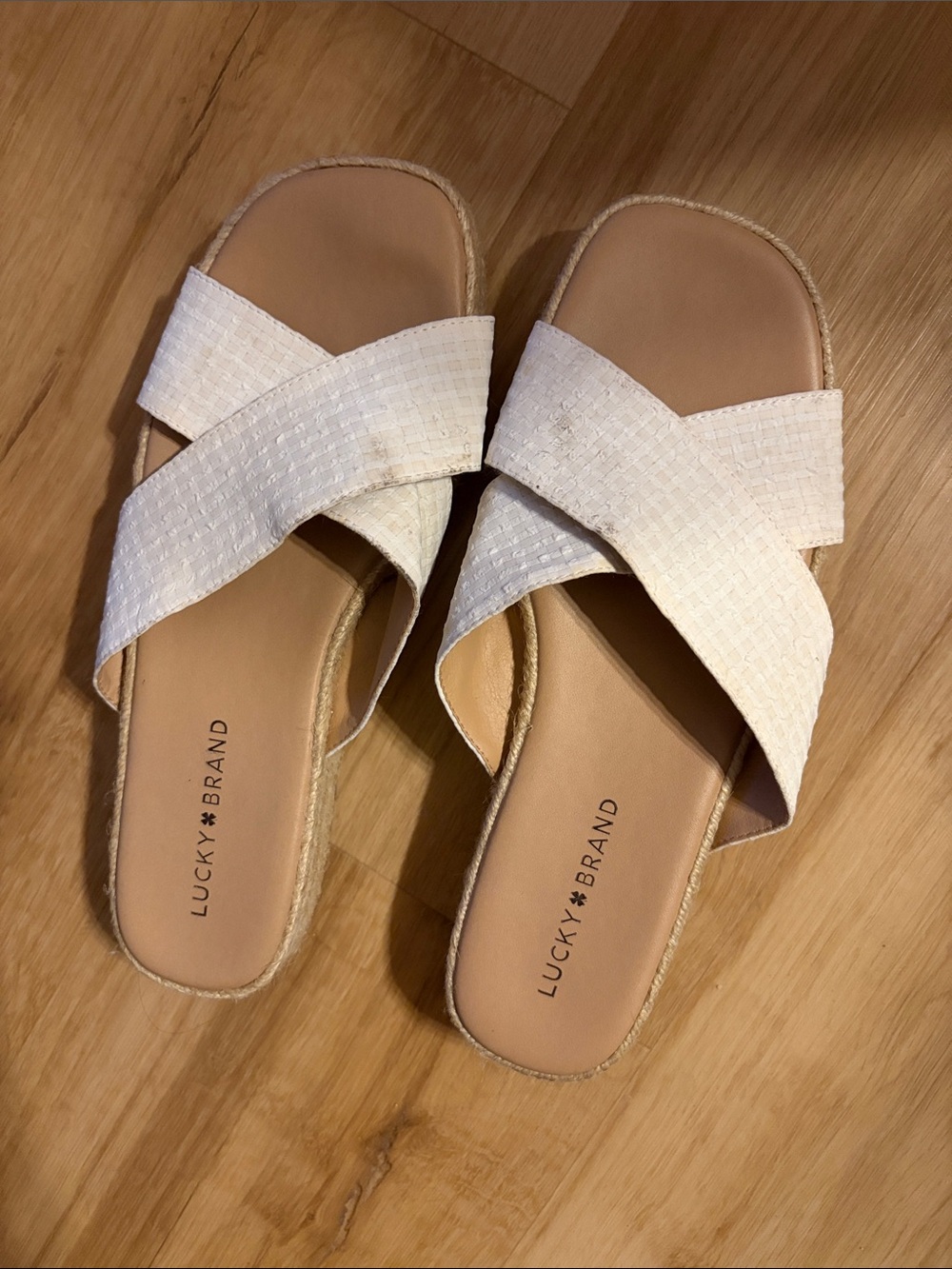 Lucky Brand Sandal Size 8.5